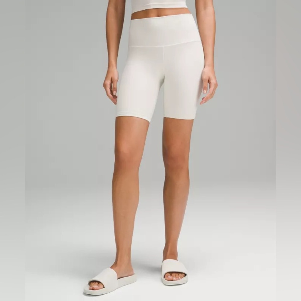 lululemon Align™ High-Rise Short 8", white, size 14, NWT